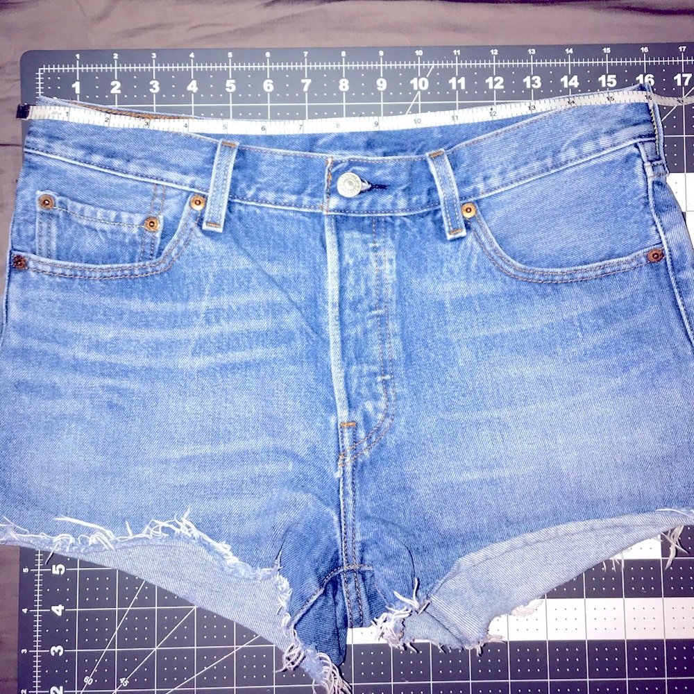 Vintage 501 Levi’s Button Fly Shorts
